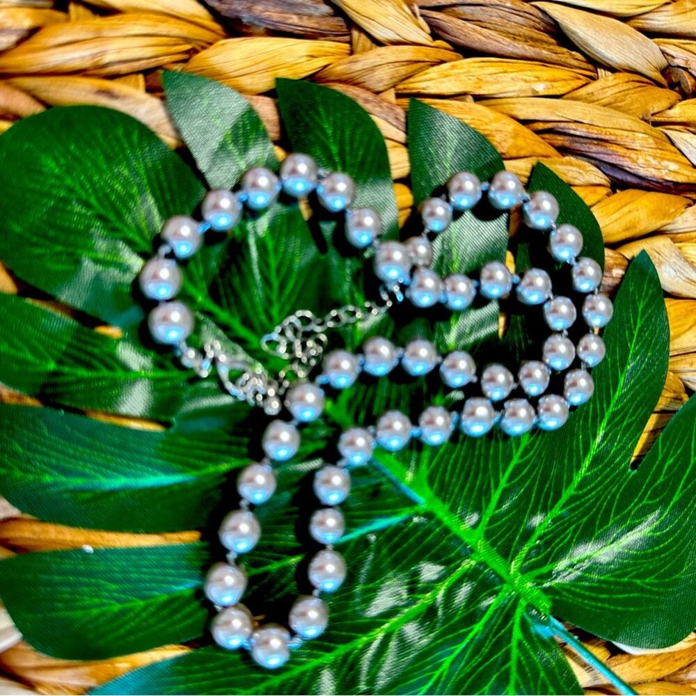BOGO FREE SILVER GRAY BEADED PEARL NECKLACE